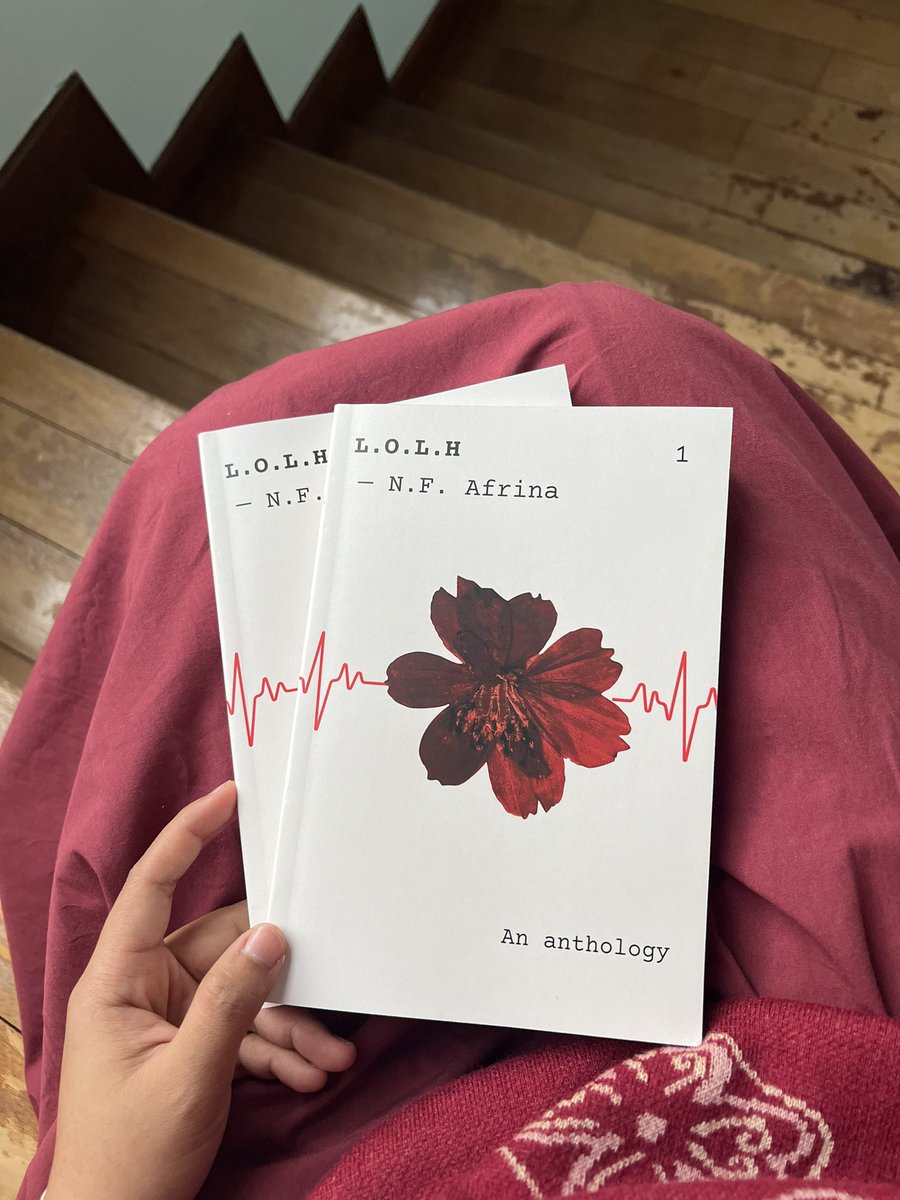 heyitsnf's tweet image. the 7 short stories that will be in my 3rd book: library of lost hearts, a thread —