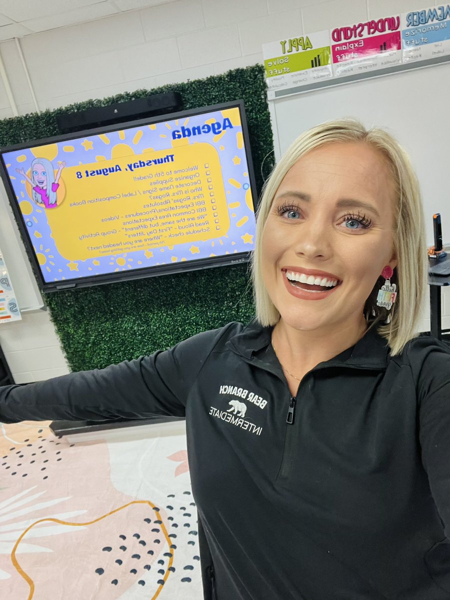 First with Mrs. Rogas tweet media