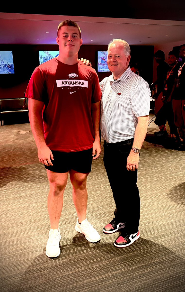 #OFFERED &amp; #Committed to <a href="/RazorbackFB/">Arkansas Razorback Football</a>  <a href="/UniversityOfArk/">UniversityOfArkansas</a>. #LFG #WPS  <a href="/CoachSamPittman/">Coach Sam Pittman</a> <a href="/CoachBPetrino/">Bobby Petrino</a> <a href="/CoachMateos/">Eric Mateos 🐗</a> <a href="/koltcourtney1/">Kolt Courtney</a> <a href="/ConnorHowes65/">Connor Howes</a> And
