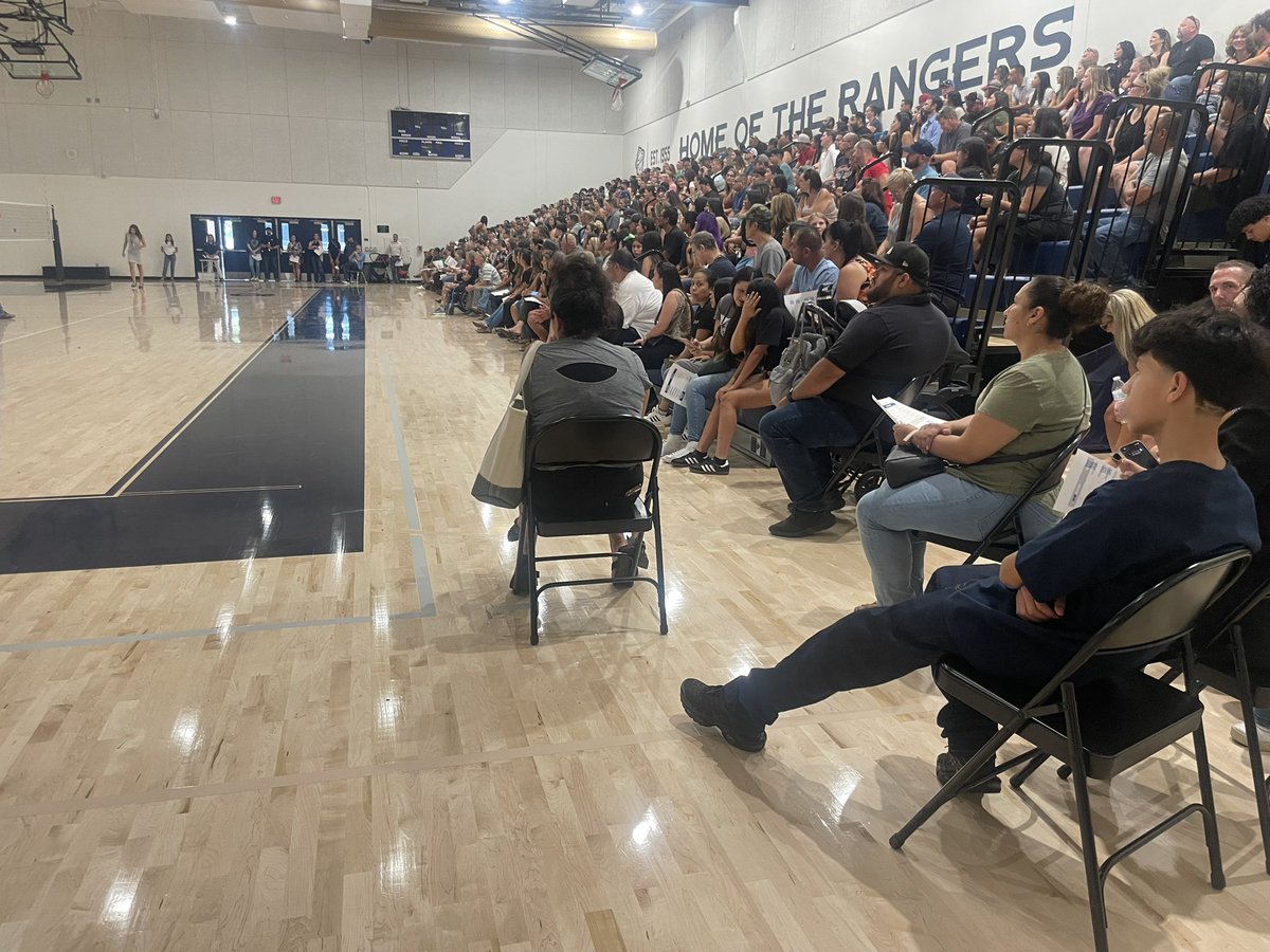 Freshmen parent orientation was a great success with an incredible turnout! We need parents to partner with us to ensure all students are successful and feel supported in their 4 years of high school! <a href="/Redwood_ASB/">Redwood High School</a> <a href="/redwoodathletic/">Redwood Athletics</a> <a href="/visaliausd/">Visalia Unified School District</a>