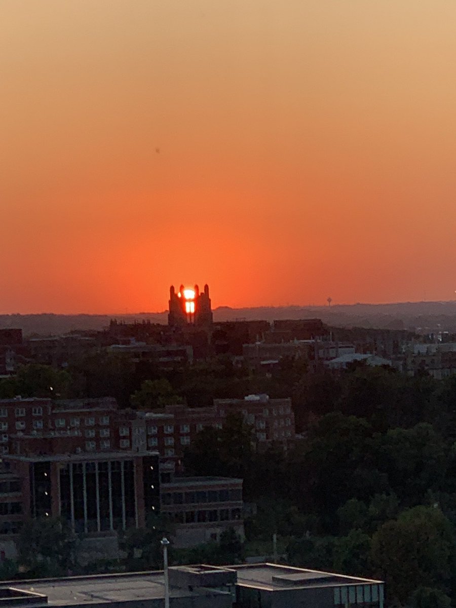 JDelowery's tweet photo. @uihealthcare @UIchildrens Hawkeye-henge in the tower tonight! 🖤💛 https://t.co/rHzF9y3yfS