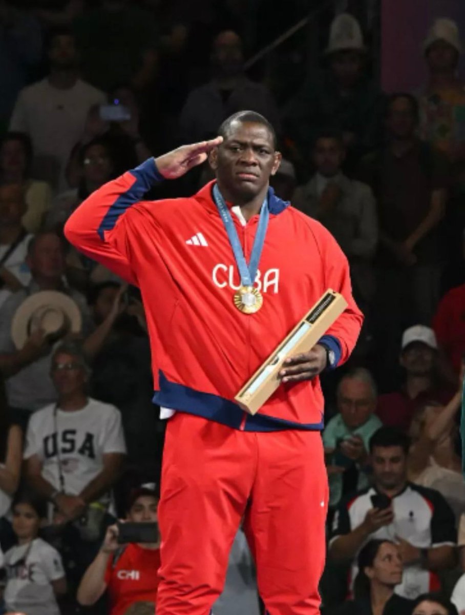 PamphletsY's tweet photo. 🚨🇨🇺 The Olympic GOAT is a Cuban Communist Patriot. 🫡 https://t.co/97RzVI9jpM