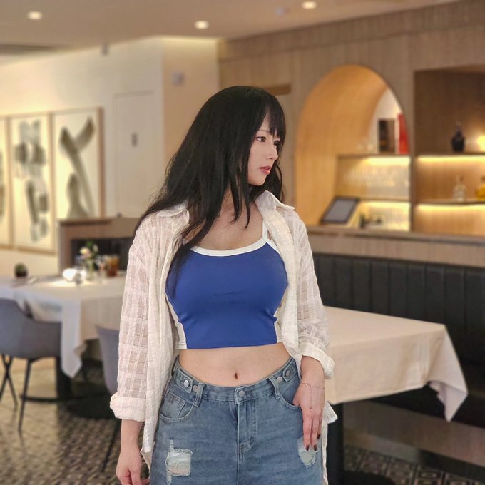 Twitterのコスプレ画像19