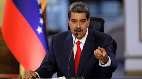 Venezuela’s Maduro Blocks X Access for 10 Days
Details:  circledseven.com/index.php/poli…