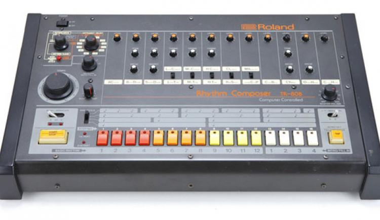 CrystalExpanse's tweet photo. I was out of town today and almost missed 808 day! Celebrating the legendary Roland TR-808 drum machine ... https://t.co/LxLNWInOn5