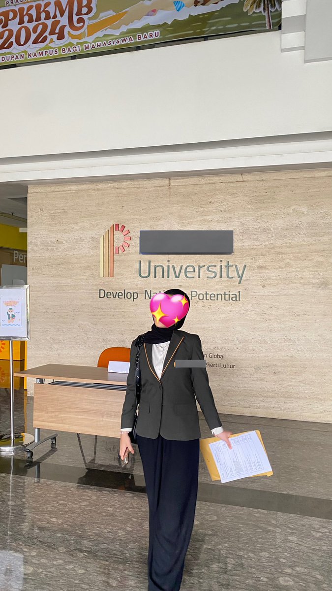 ALMET SEBAGUS INI DIKATA MLM DAN SALES PERUMAHAN TUH GMNN… even sales perumahan jg pendapatannya lebih gede drpd gaji fulltime lu itu gasih 🥲