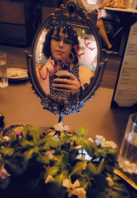 Having an absolutely fabulous birthday thank you all! Especially @lauracorinn and @luxliv3s 🥰🥰🥰 https://t