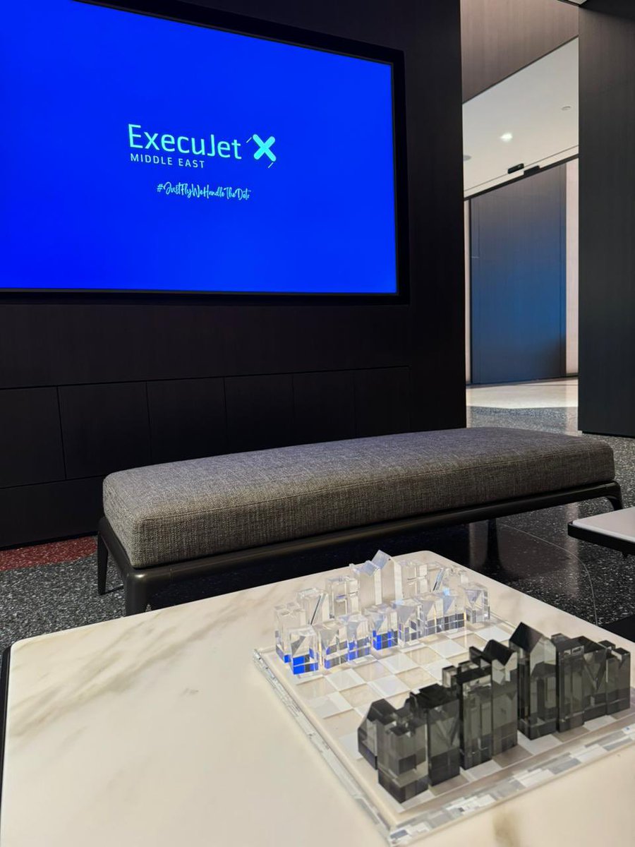 AlanSemsar's tweet photo. ExecuJet 🤍🩵💙 Habibi welcome back to the middle east  @ExecuJetAvGrp #JustFlyWeHandleTheDetails #ExecuJet #execujetaviation https://t.co/RTX1qVdJLH