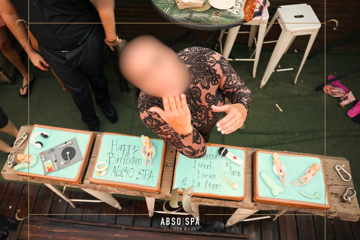 Absolu_Forever's tweet photo. Célébration des 5 ans de L'abso Spa : Le N°1 des Clubs Libertins en France

👩‍❤️‍👩 les dimanches sont réservés uniquement aux couples et femmes seules  

📷 Réservation au Spa : 07 83 99 12 69  

Plus d’information sur https://t.co/4gAOp4hG39 

#Absolu #Absolugroupe #Poolparty https://t.co/8Qmu3tCDff