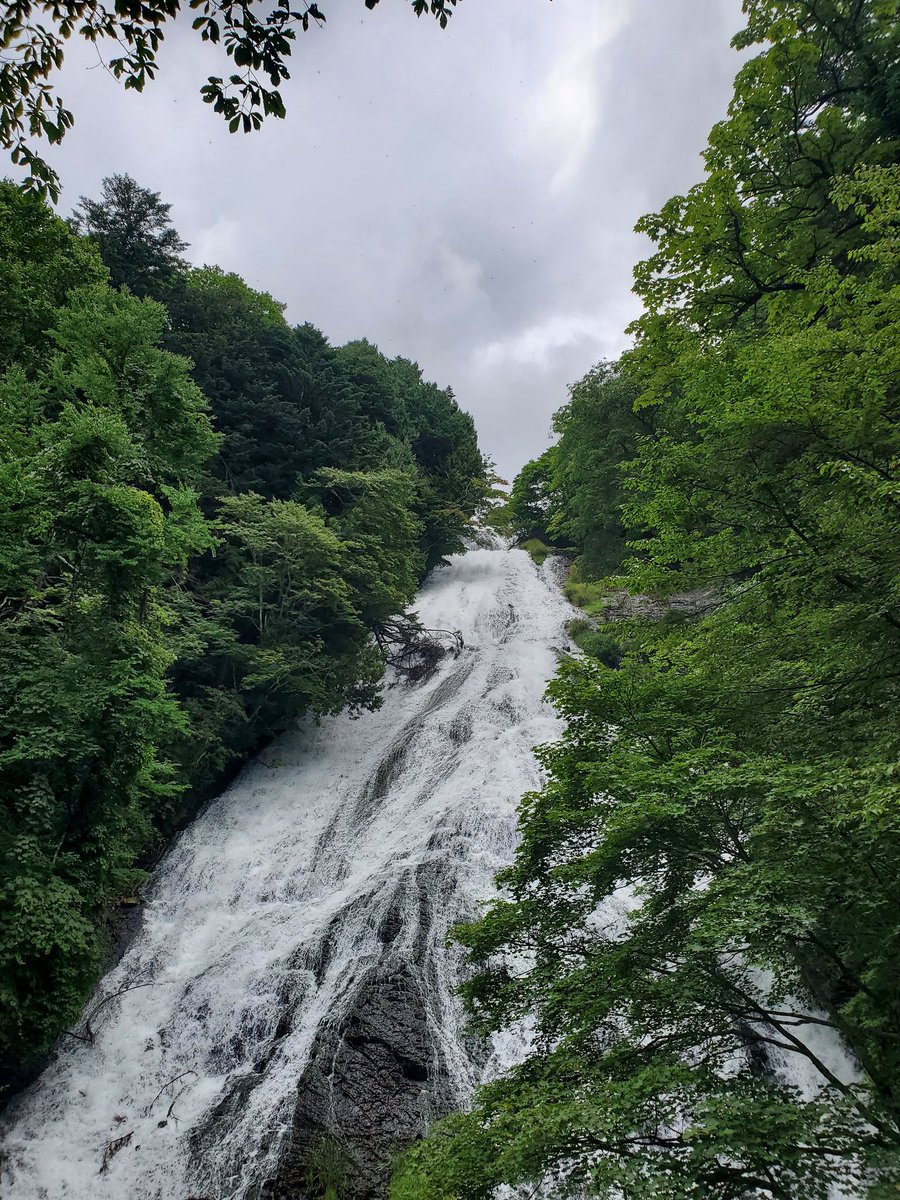 tk3605hallo's tweet photo. 奥日光の湯滝初めて行きましたよ
高さも水量も迫力ありますね👌 https://t.co/RcG3vOU5VI