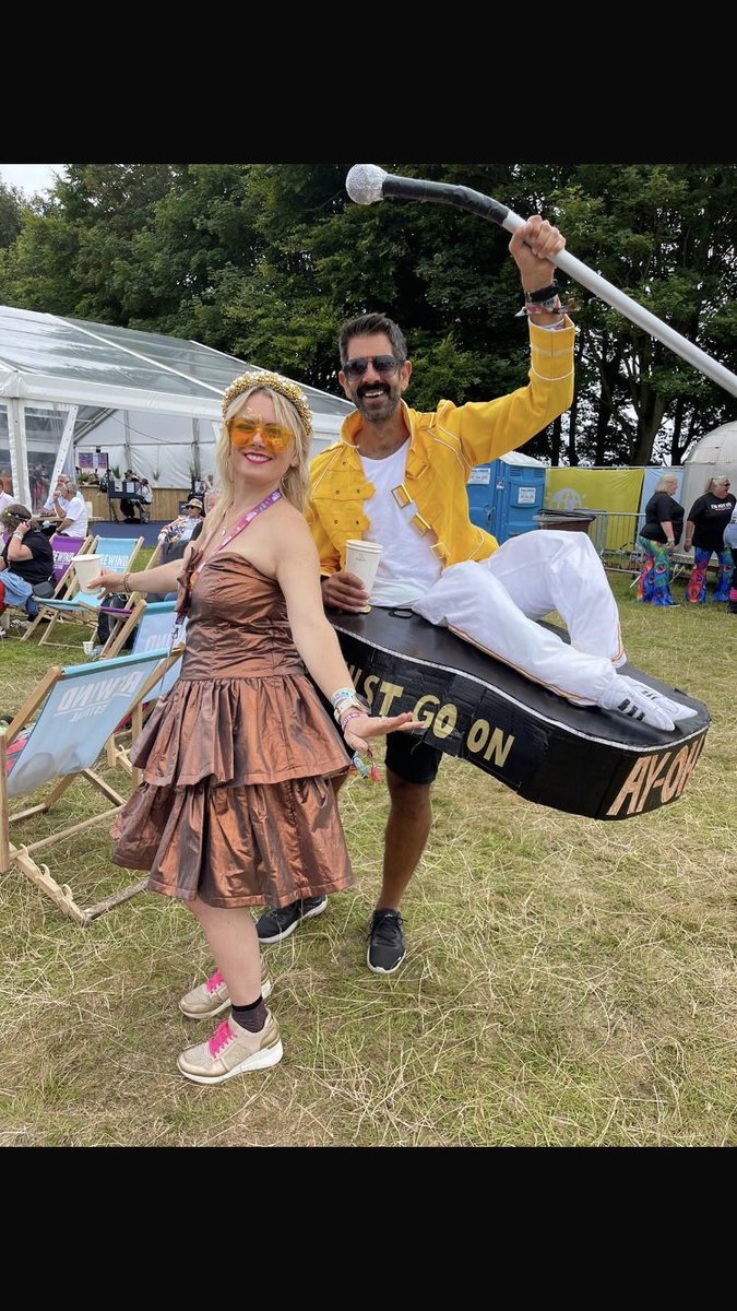 MrMatta_primary's tweet photo. Celebrating 2 more icons of the 1980s! @rewindfestival https://t.co/dvaLqwkDWK
