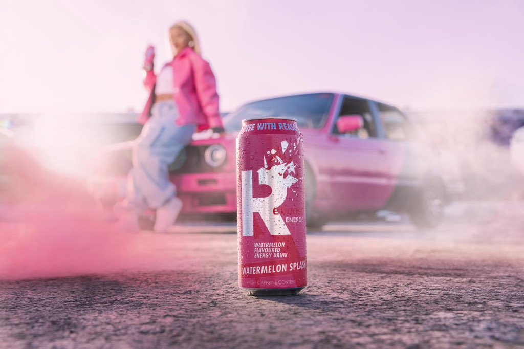 hurricane_liya's tweet photo. Weโre all enjoying out to the new Reboost #WatermelonSplash, right? ๐ Show off your how you tackle self-care and stand the chance to win an Ultimate Splashout Experience with Drihanna and @ReboostEnergy ๐ฆ
#UltimateSplashOut https://t.co/RAyDYyC1B7
