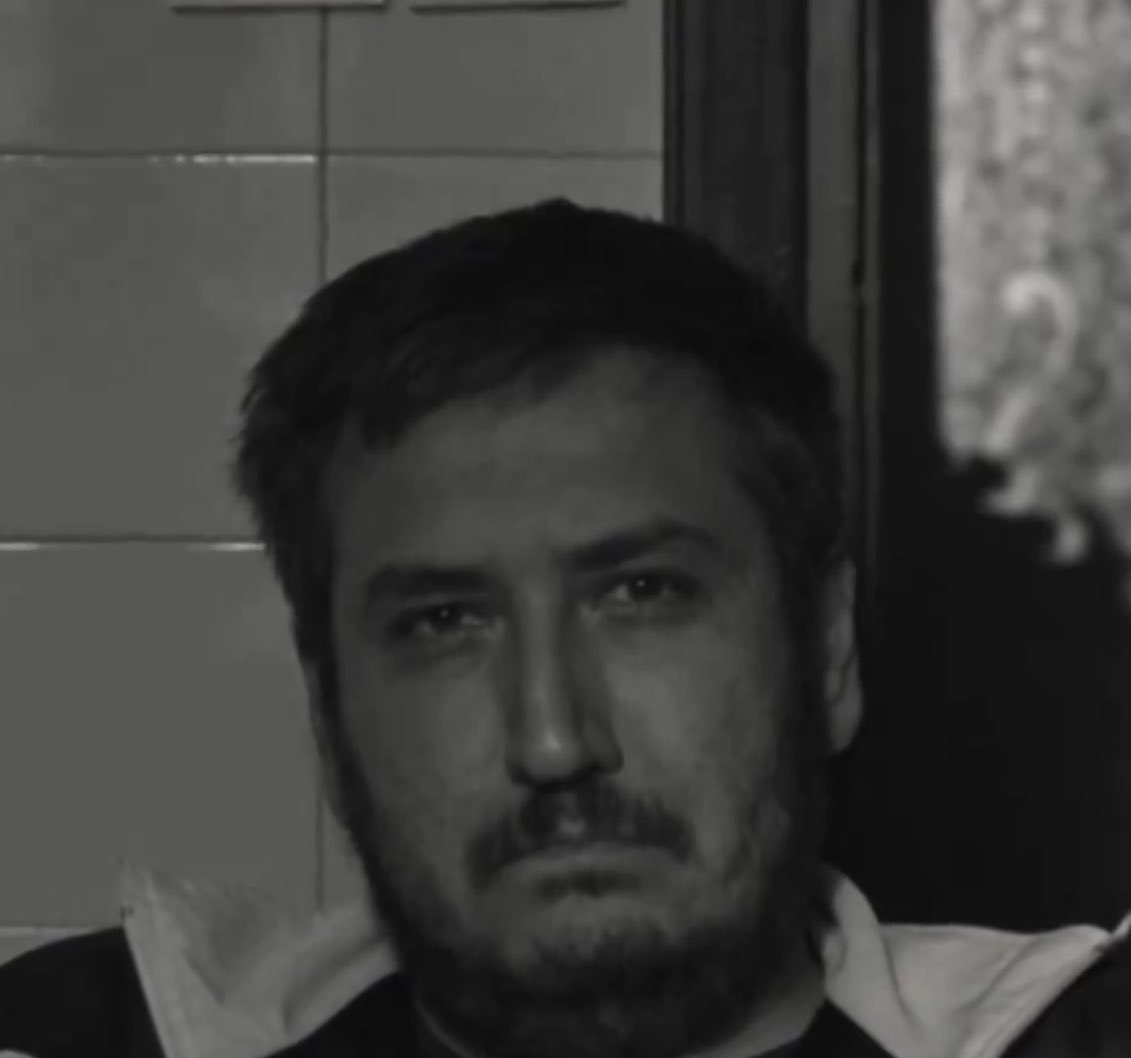 Smersuude's tweet photo. 2 güne açılır diye diye nerdeyse 2 haftadır insta kullanmadıgımızı farkettim https://t.co/90zmTKJd5l