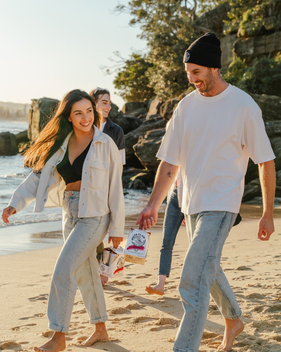 Raspberry 4-pack – your weekend essential.

#BringTheWave #WhiteClawAU #DrinkResponsibly #WhiteClawWinter #WhiteClawRaspberry