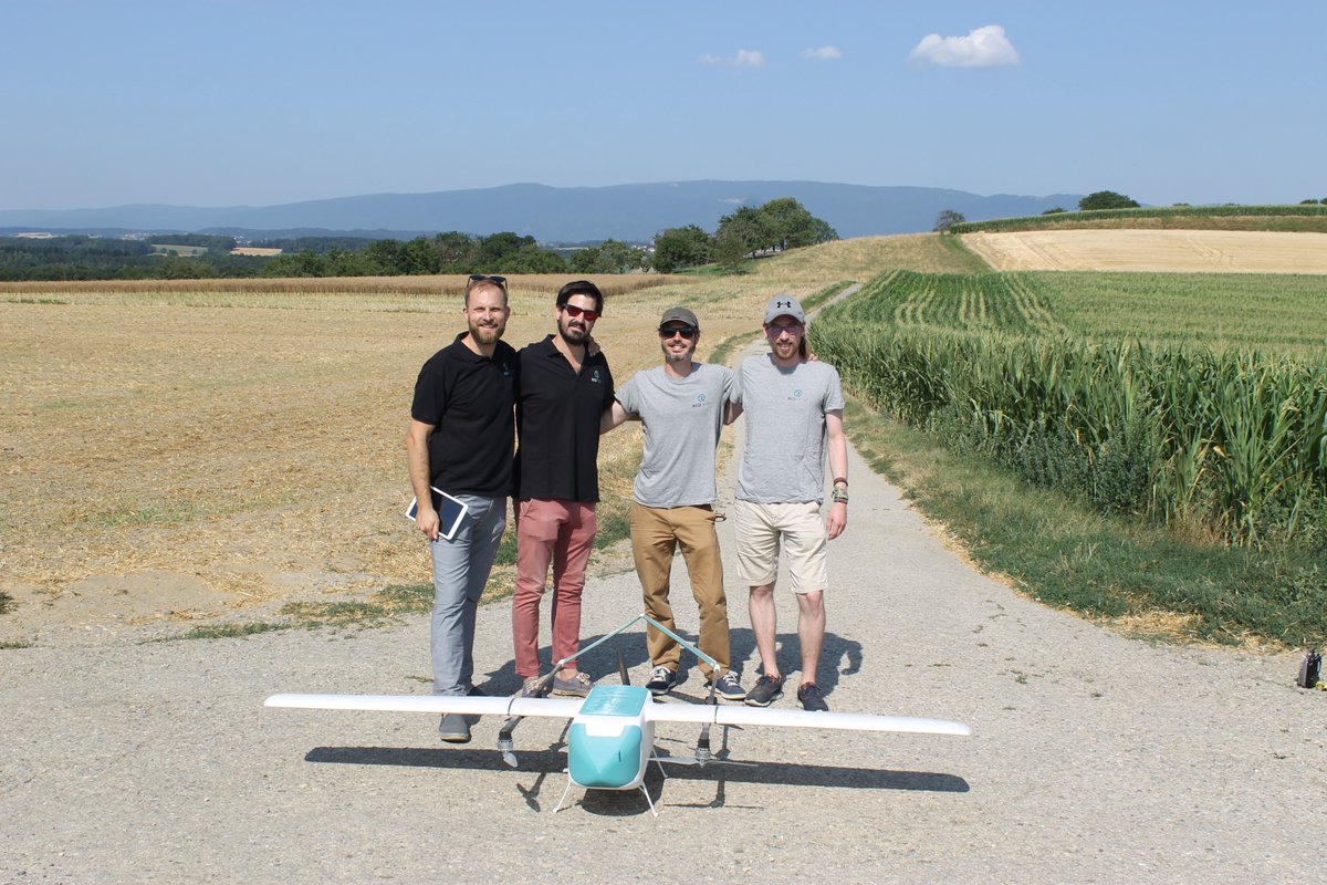 RigiTech's tweet image. Throwback to our team, five summers ago! 📷 Our three co-founders and first-ever intern, part of our team ever since, Thomas Stauber, with the RigiOne drone! 

#dronedelivery #rigitech