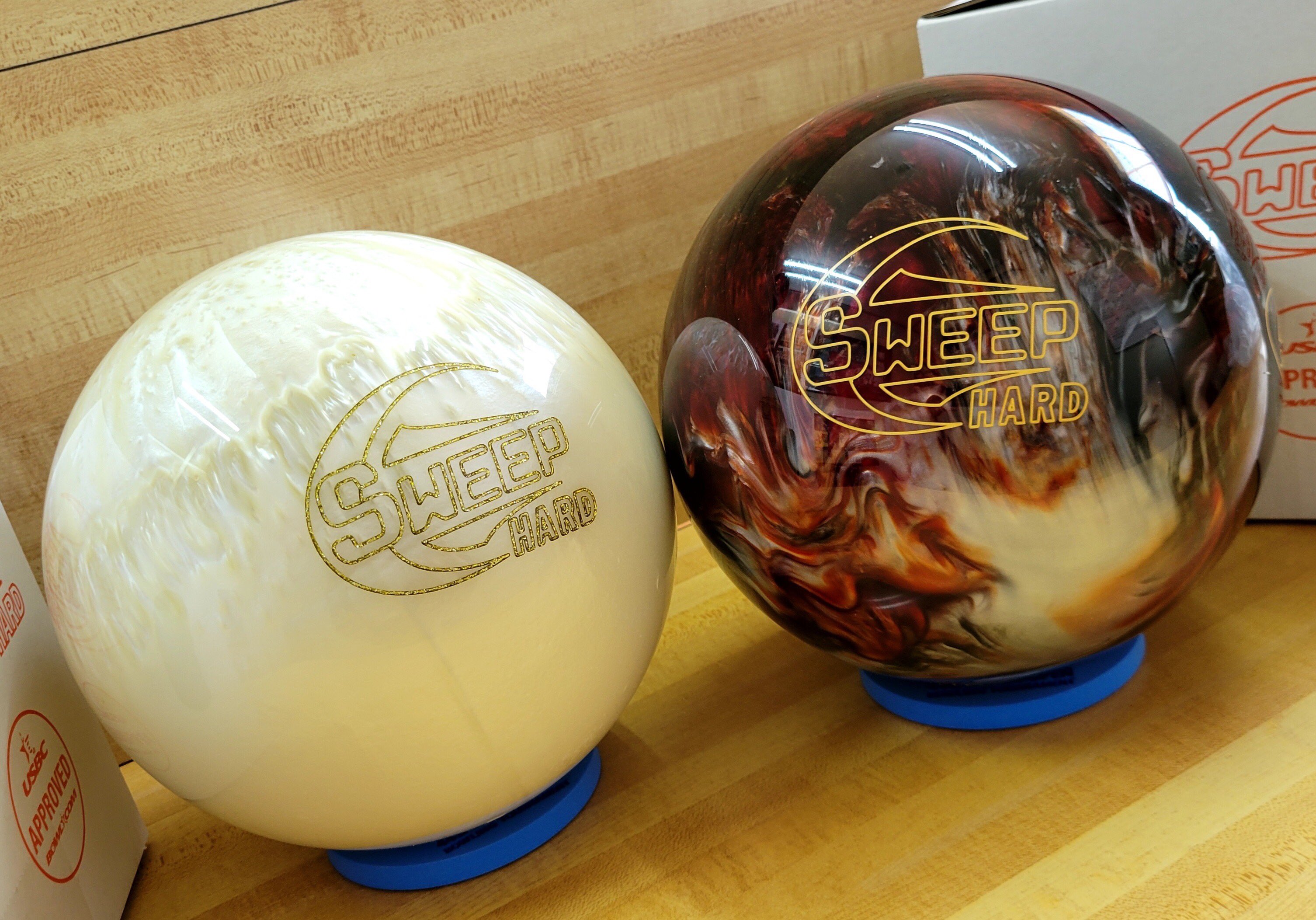 ハイスポーツ社 ストームABSOLUTE ボウリングボール 14P ストーム