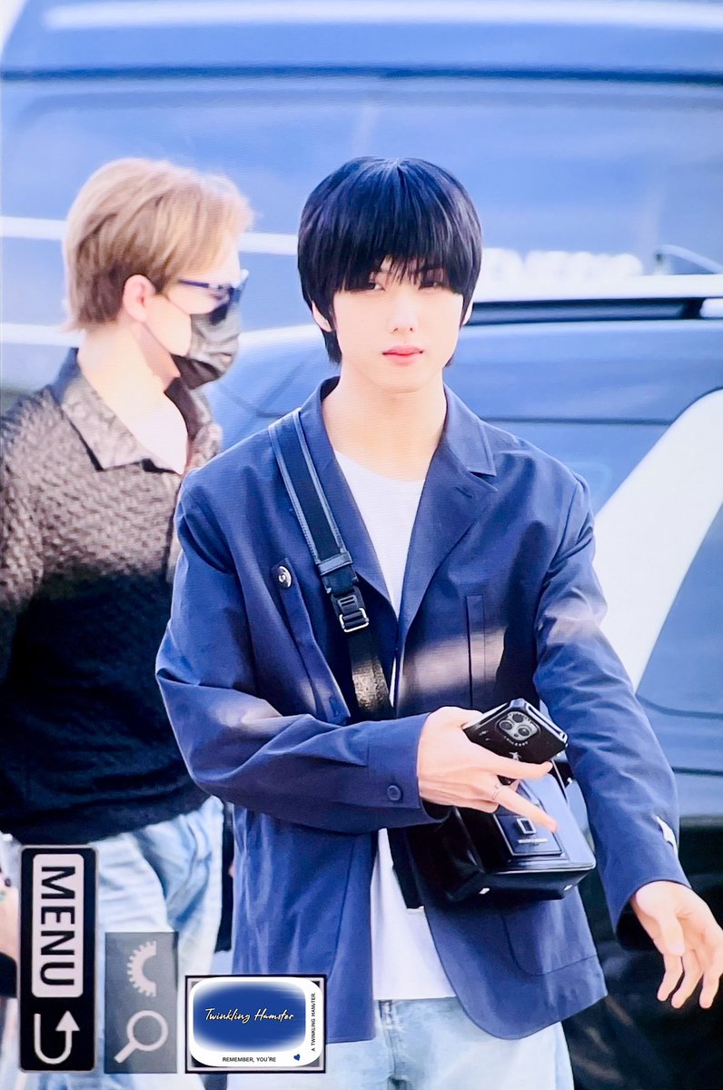 ruth_f0205's tweet photo. 240809 ICN 출국 지성

예쁘다✨

#지성 #チソン #JISUNG 
#엔시티드림 #NCTDREAM #NCT https://t.co/Kzm3pxRt7M