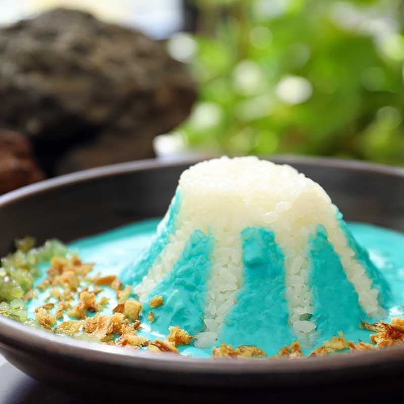 もうすぐ"やま"の日🏔
やまの日にちなんで「すみっコぐらし・青い富士山カレー」でやまカレーを作るのはいかがですか🍛
作り方はとっても簡単です♪

詳しくはこちら▷san-x.co.jp/blog/sumikko/2…
#すみっコ情報