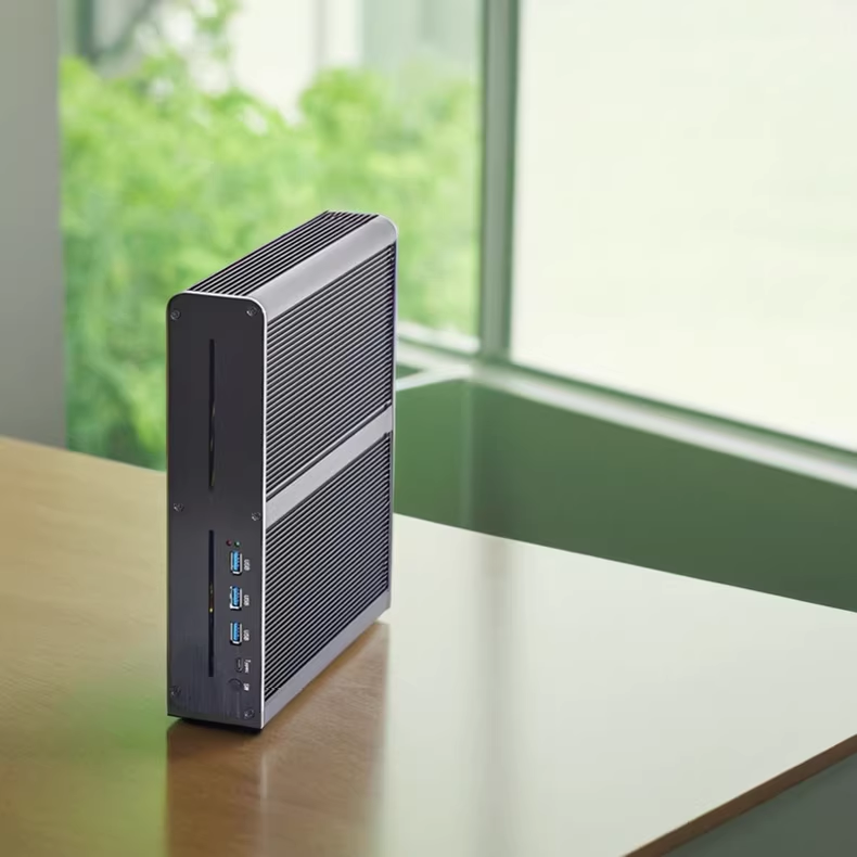 inctelpc's tweet photo. 🔥Introducing the ultimate Mini Gaming PC! 🎮 Compact yet powerful, it's designed for gamers on-the-go. 🚀

https://t.co/lQZxRwDqcA

#gamingpc #computer #PC #partaker #games #incteltechnology https://t.co/ZQbp9DL4H1
