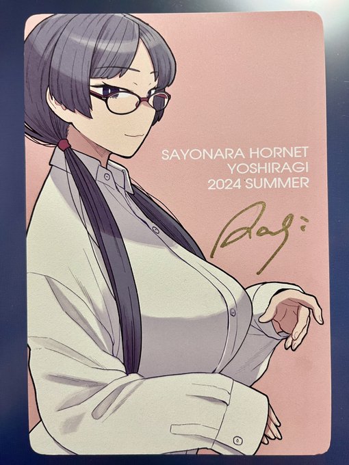 新刊セットのポストカードは全ての表面に直筆サインを入れてます!
運が良ければ裏面にイラストが描かれたポストカードが当たります🎯 