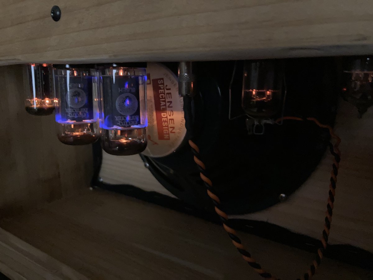 ThingsInc1's tweet photo. 真空管ギターアンプ「beyond tube Amplifier 18」デビュー プロジェクト 募集期間終了いたしました
温かいご支援、誠にありがとうございました！
#真空管アンプ #クラウドファンディングCAMPFIRE https://t.co/JyeQqMtWBJ