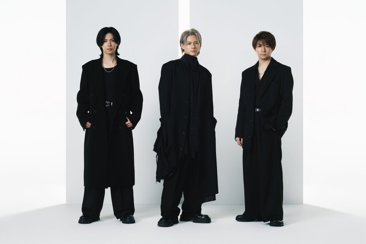 oricon's tweet photo. Number_i、初のソロ曲含む
アルバム『No.I』全収録曲解禁❗️

🎤平野紫耀「透明になりたい」
Vaundyプロデュース

🎤神宮寺勇太「Bye 24／7」
KEEN（C&amp;K）プロデュース

🎤岸優太「Recipe」
岸セルフプロデュース

🔻初回盤・通常盤 各収録曲
https://t.co/cRN8eI5iot

#Number_i #Number_1 https://t.co/I3qNRVeVPL