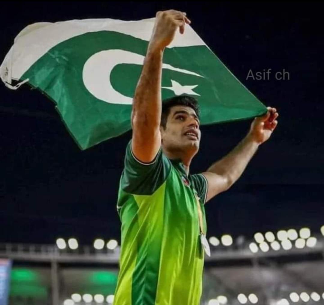 Bilal_AkbarKhan's tweet photo. What a day for Pakistan. Historic feat indeed by Arshad Nadeem. True hero of Pakistan. Hats off. https://t.co/S3nGEBjnCQ