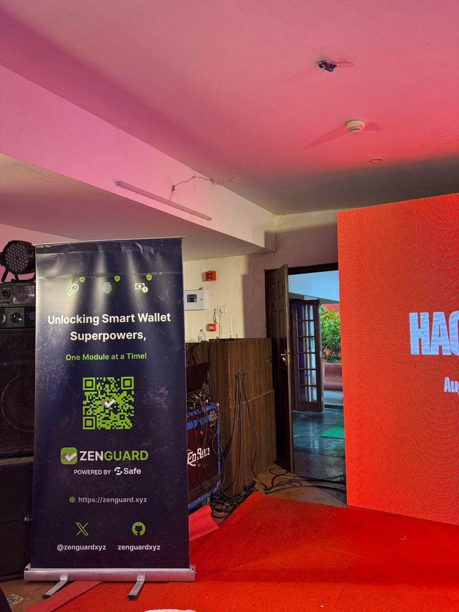 ottopusxyz's tweet photo. Thrilled to have been part of #HHGOA @HackVerseIND! Engaging with fellow hackers about smart accounts and modules was a blast. The in-person feedback was invaluable as we seamlessly onboarded everyone to the @safe module ecosystem. 

Onward to more modular innovation! ✨💚 https://t.co/RmQ0EYmpLz