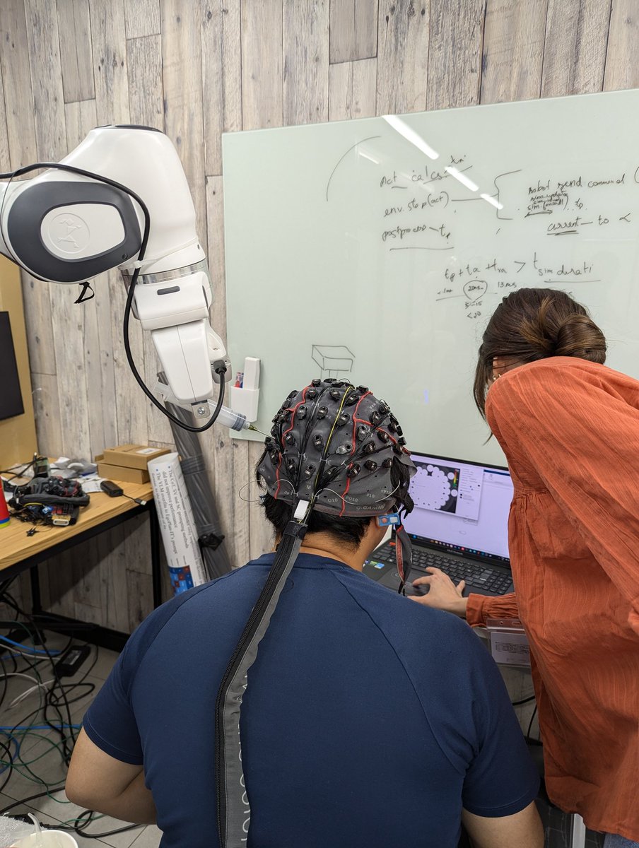 Kai Arulkumaran (@kaixhin) on Twitter photo Teaching robots to perform neuroscience experiments at <a href="/ArayaGlobal/">Araya Global</a> #cyberpunk Teaching robots to perform neuroscience experiments at <a href="/ArayaGlobal/">Araya Global</a> #cyberpunk