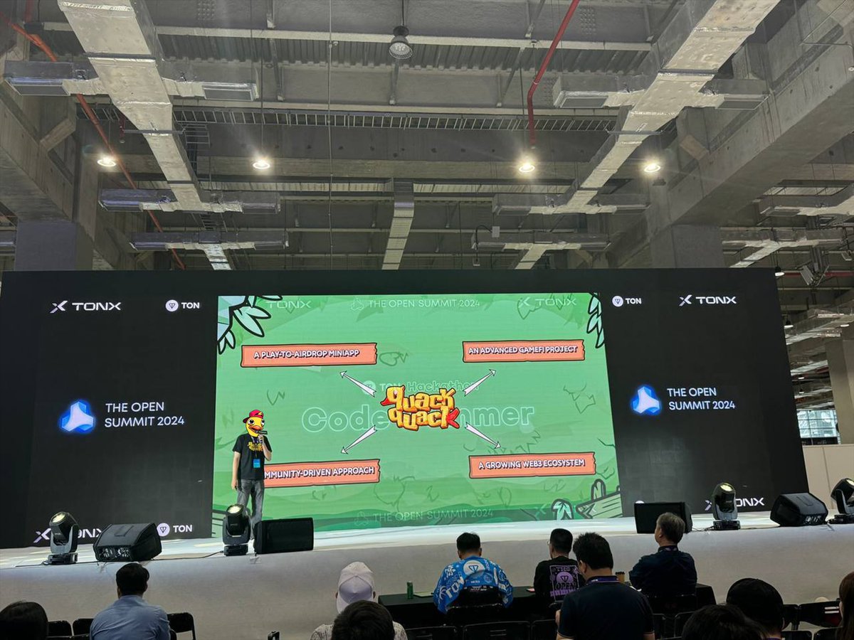 QuackQuack tweet media