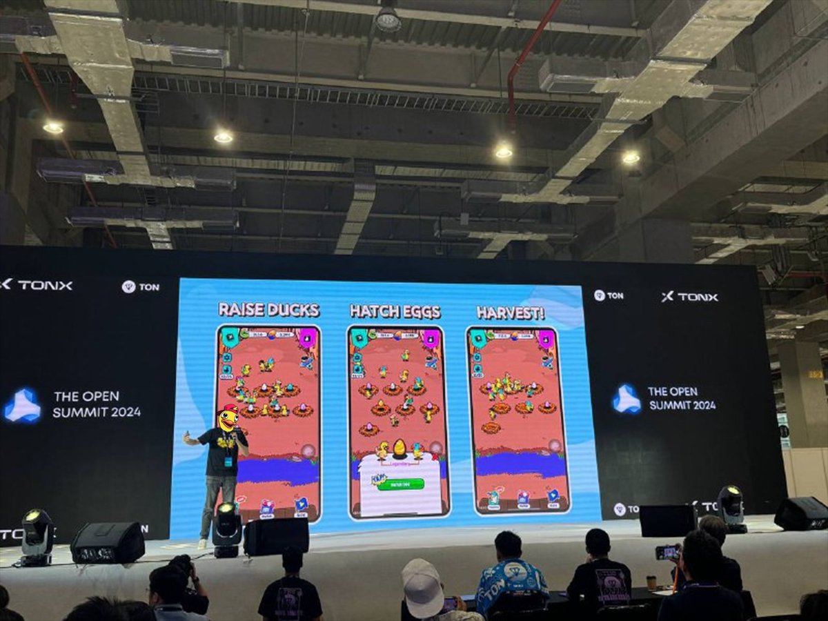 QuackQuack tweet media