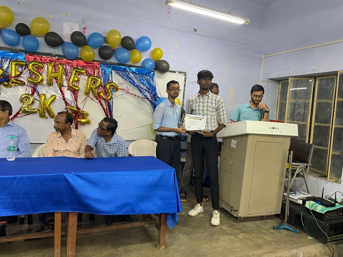 icvpofficial's tweet image. Student Induction Program concluded on 07/08/24
DIC Session, Alumni Interaction, Student Felicitation and Freshers were part of the final events. 

#studentinductionprogramme #startnewlife #college #diploma #freshers #alumni #jhargram