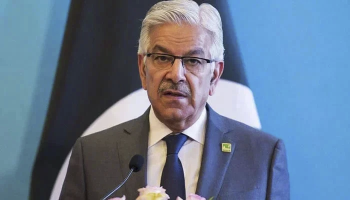 pakco_updates's tweet image. #Aug9 
5. Although #Pakistan had tried to maintain good relations with #Bangladesh, things have been rocky since #SheikhHasina came into power, despite #Islamabad recognizing the state as a sovereign during her father's era. @KhawajaMAsif hopes for better relations with #Dhaka.