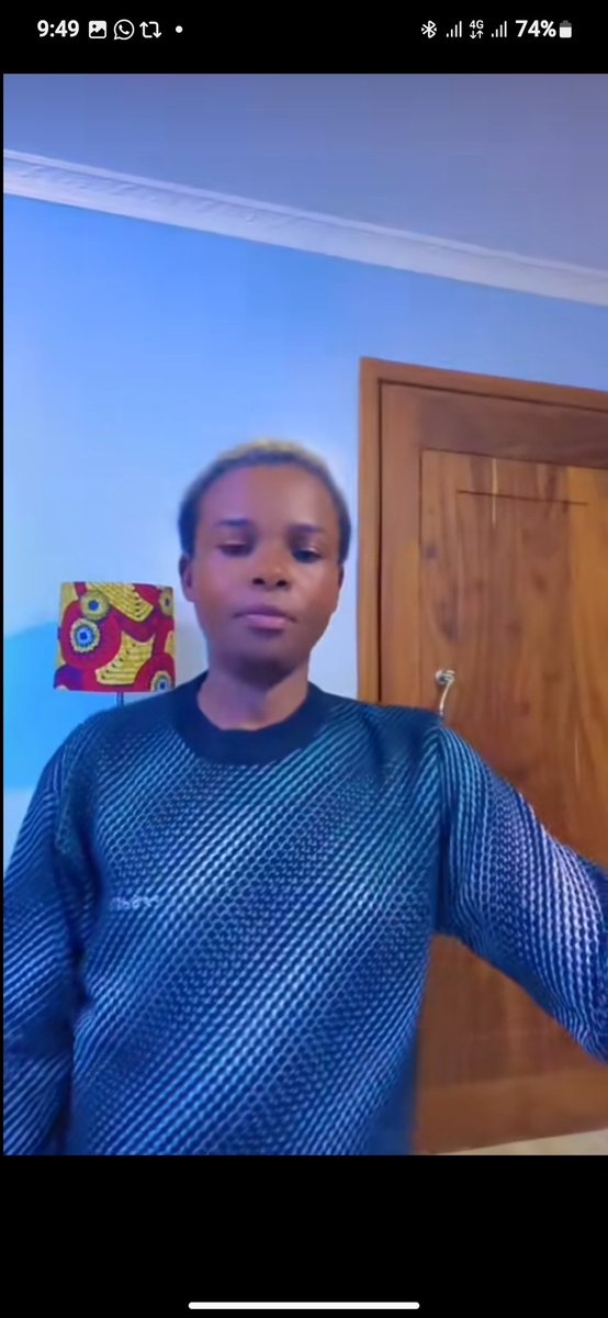 InfluencerUg1's tweet photo. Naye model music musaja oba mukazi?😅 https://t.co/T0chkIcJm7
