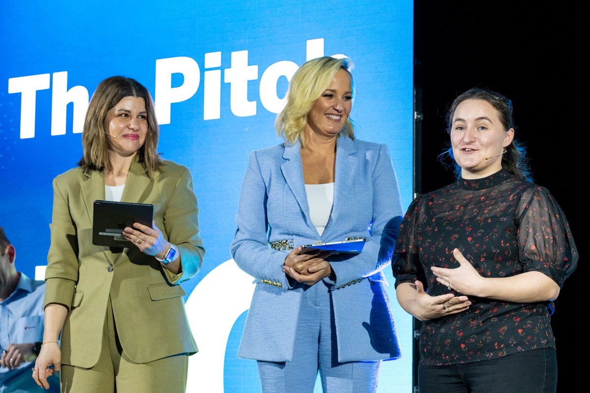 Port Waratah tweet media