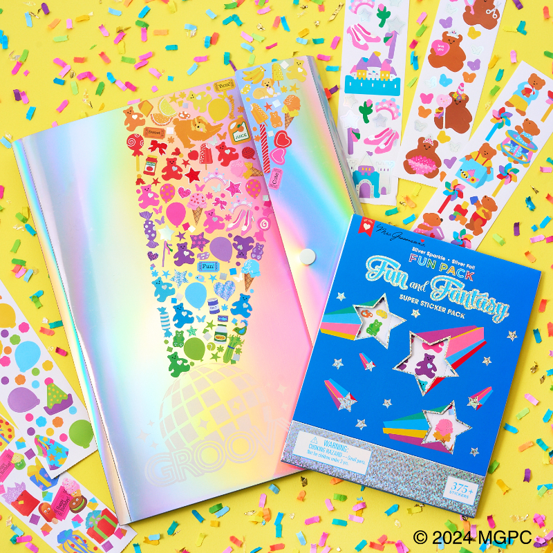 plazastyle's tweet photo. 💜9月9日(月)0:00～23:59〆💜
✨HAPPY MONDAY CAMPAIGN✨

テンションの下がりがちな“MONDAY”を“HAPPY”にしよう💖
『Mrs. Grossman’s(ミセス・グロスマン)』のステッカーがたっぷり入った「FUNPACK」の新作をトータル10名様にプレゼント🦄🌈

💘応募は
@plazastyleをフォロー&amp;この投稿をリポスト👆