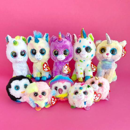 iamsilverchico's tweet photo. 宮城県内でtyというメーカーのBeanie Boo's（ビーニーブーズ）のぬいぐるみの取り扱いがあるお店はありませんか？🦄目がキラキラした動物のぬいぐるみで数年前にはハッピーセットに付いたこともあります🍔通販もありますがかなり個体差がある為子どもに見せて選ばせたくお尋ねします🙇🏻‍♀️
#んだんだずんだ https://t.co/pGw00QD0PR
