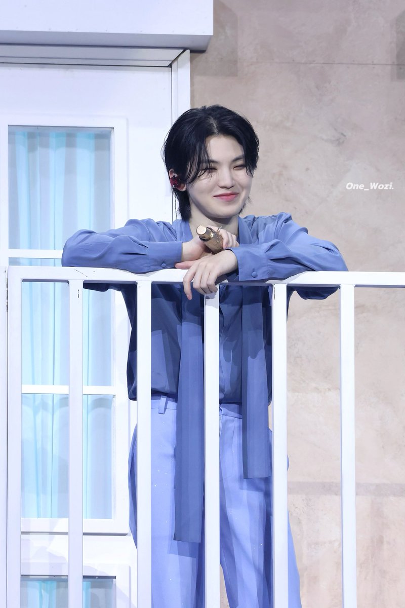 240724  캐럿랜드

#우지 #WOOZI  #이지훈  #ウジ  #세븐틴 #SEVENTEEN