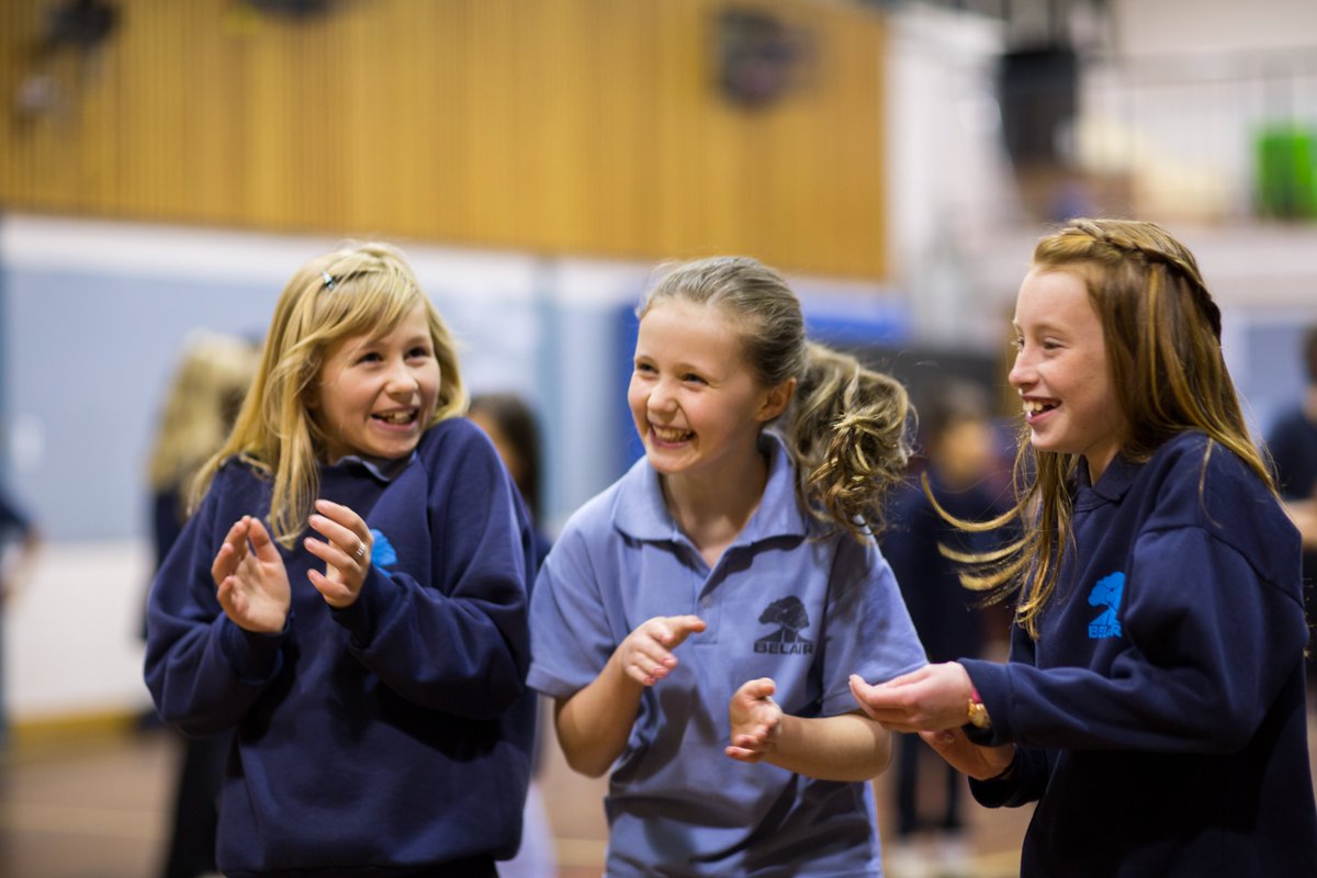 Footsteps tweet media