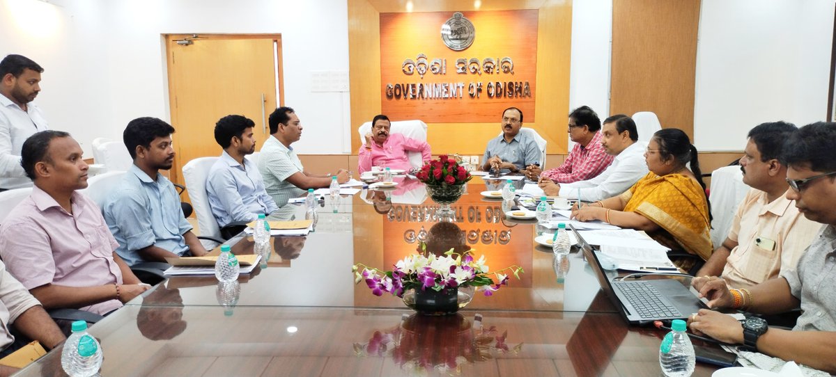 Revenue & DM Department, Government of Odisha (@rdmodisha) on Twitter photo Hon'ble Minister, R&DM <a href="/sureshkpujari/">Suresh Pujari</a> along with ACS reviewed implementation of Vasundhara & recording RoR in the name of Govt. educational institutions. All concerned were directed to expedite the implementation. <a href="/CMO_Odisha/">CMO Odisha</a> <a href="/SecyChief/">ChiefSecyOdisha</a> <a href="/IPR_Odisha/">I & PR Department, Odisha</a> <a href="/satyabrata1967/">Satyabrata Sahu</a> Hon'ble Minister, R&DM <a href="/sureshkpujari/">Suresh Pujari</a> along with ACS reviewed implementation of Vasundhara & recording RoR in the name of Govt. educational institutions. All concerned were directed to expedite the implementation. <a href="/CMO_Odisha/">CMO Odisha</a> <a href="/SecyChief/">ChiefSecyOdisha</a> <a href="/IPR_Odisha/">I & PR Department, Odisha</a> <a href="/satyabrata1967/">Satyabrata Sahu</a>