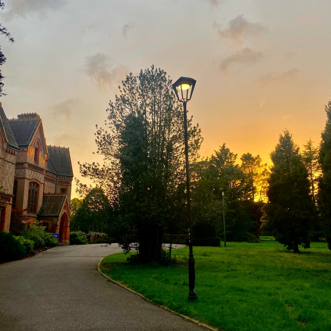 UniofReading's tweet photo. It may be a bit quieter without most of our students around, but you can't deny the beauty of campus ๐คฉ
#UniofReading #ReadingUni #CampusUniversity https://t.co/LoagvqWfRu