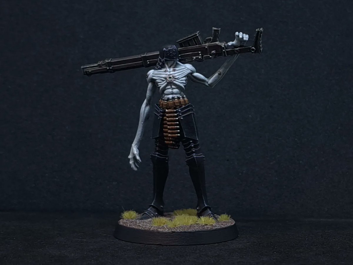 tangent_contriv's tweet photo. Another friday, another finished mini!
'รdhamh' is the version of the Tank Hunter Communicant created by @brass0_0monkey for the kickstarter that began the journey towards Trench Crusade.
#FinishedFriday #TrenchCrusade #TankHunterCommunicant #NewAntioch #SkirmishGames https://t.co/LPwHt9uWmw