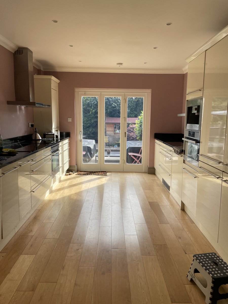 Micon Metcalfe tweet media