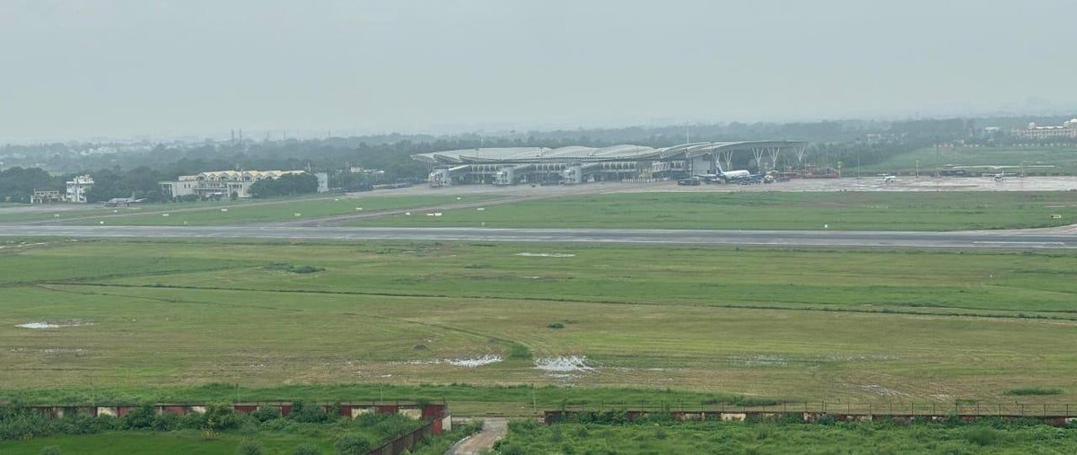 AAI_Official's tweet photo. #AAI is steering a bold new path for the Nation’s Aviation Landscape, unlocking new avenues for growth. Reinforcing its steadfast dedication, the organization has recently completed the #RunwayExtension work at #RaipurAirport @aairprairport, a pivotal achievement now completely operational.

The Runway length has been extended by 966 meters, bringing its total length to 3,250 meters. This expansion sets the stage for wide-bodied Aircraft Operations, heralding a new era of possibilities at #RaipurAirport. The first flight landing at the Airport, operated by @IndiGo6E Airlines, received a ceremonial water cannon salute.