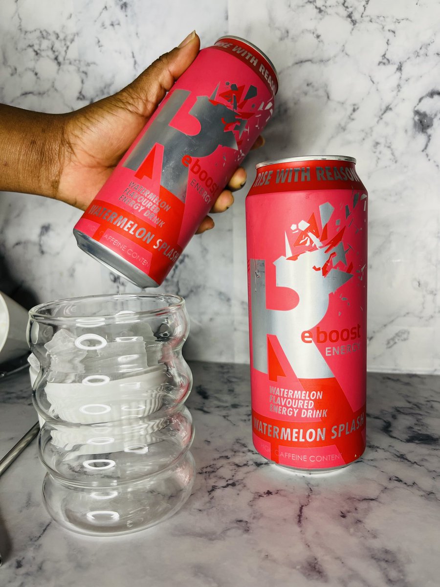 Ethelmackay_'s tweet photo. The new range of flavors of @ReboostEnergy #WatermelonSplash has some awesome giveaways.๐
Share your self-care routine for a chance to WIN THE ULTIMATE SPLASH OUT experience worth R50 000. #UltimateSplashOut #KeepRising https://t.co/u83MxQND2l