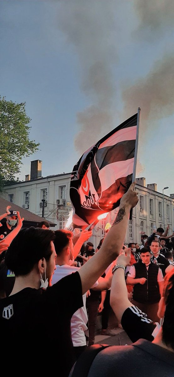 Pişmanlık duymadığım tek AŞK 🦅❤️‍🔥❤️‍🔥❤️‍🩹🖤🤍