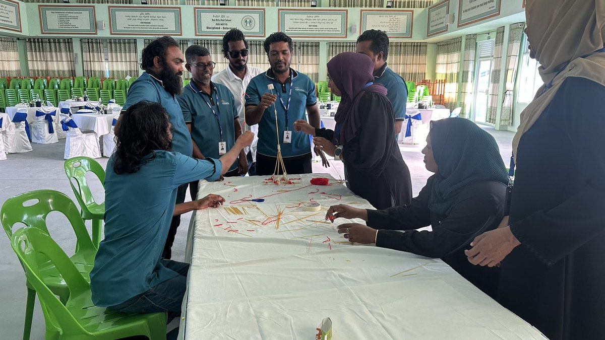 FahiTraining's tweet photo. Session two of @TeamFenaka CSET, Teamwork and leadership development session carried out with about 60 participants from over 24 station of Haa Alif &amp; Haa Dhaal atoll. 

#training #servicewithasmile #serviceindustry #customersatisfaction #customerservice https://t.co/J9Ans7CROY