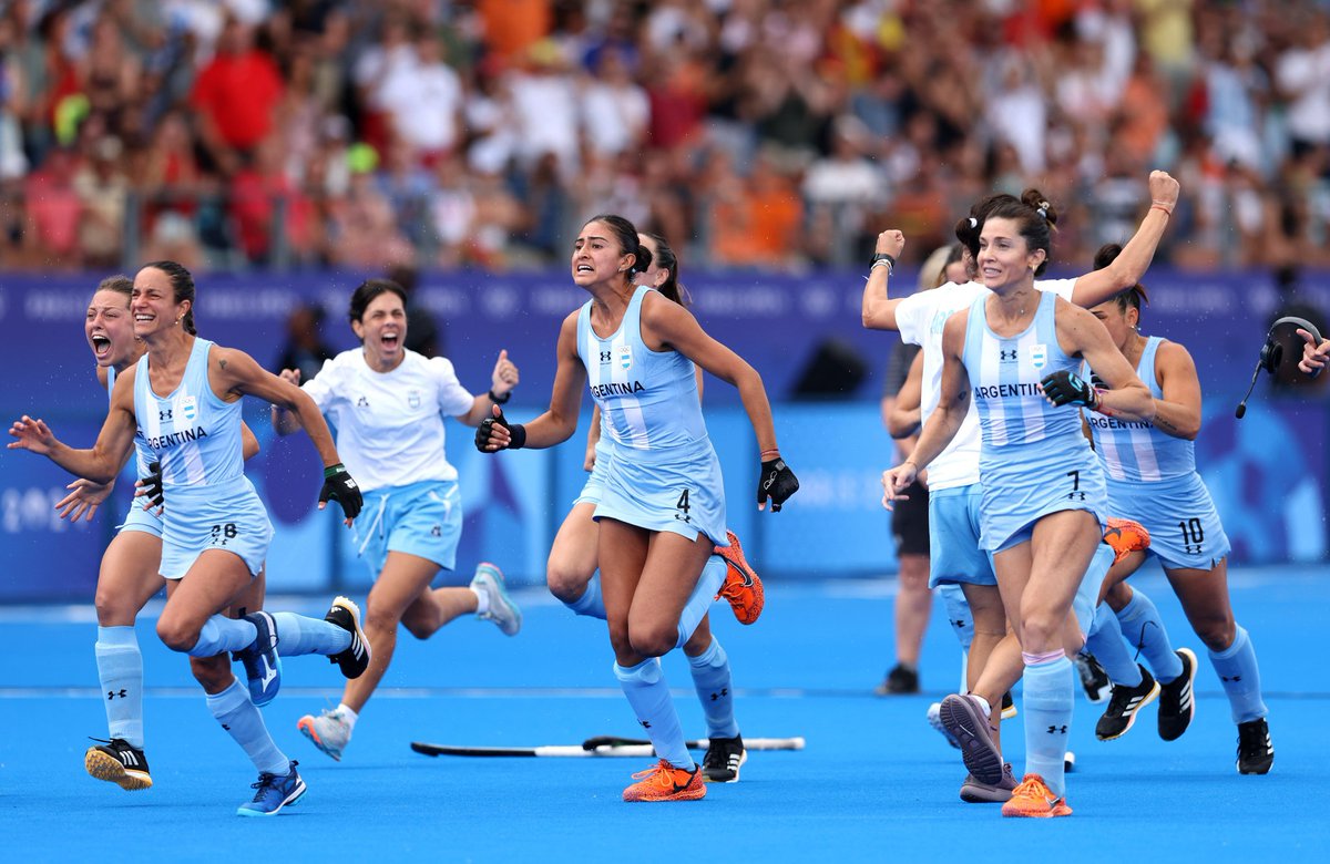 Histórico. Otra vez.
No hay que naturalizar el éxito.
6 Medallas en los últimos 7 Juegos Olímpicos.
24 años en lo más alto.
Las Leonas son leyenda.