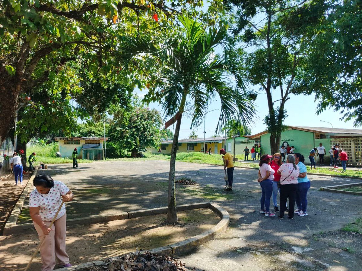 Carlos Hernández tweet media