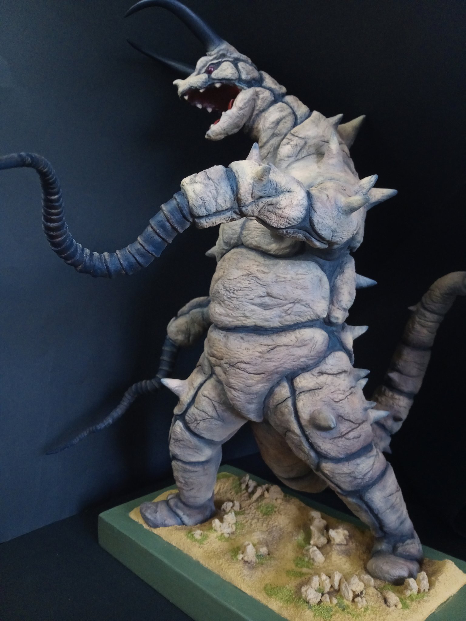 新品 大人気商品  コモリプロジェクト 地底怪獣 グドン ガレージキット 帰ってきた その他